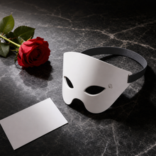 LED eye therapy mask featuring adjustable timer and brightness settings